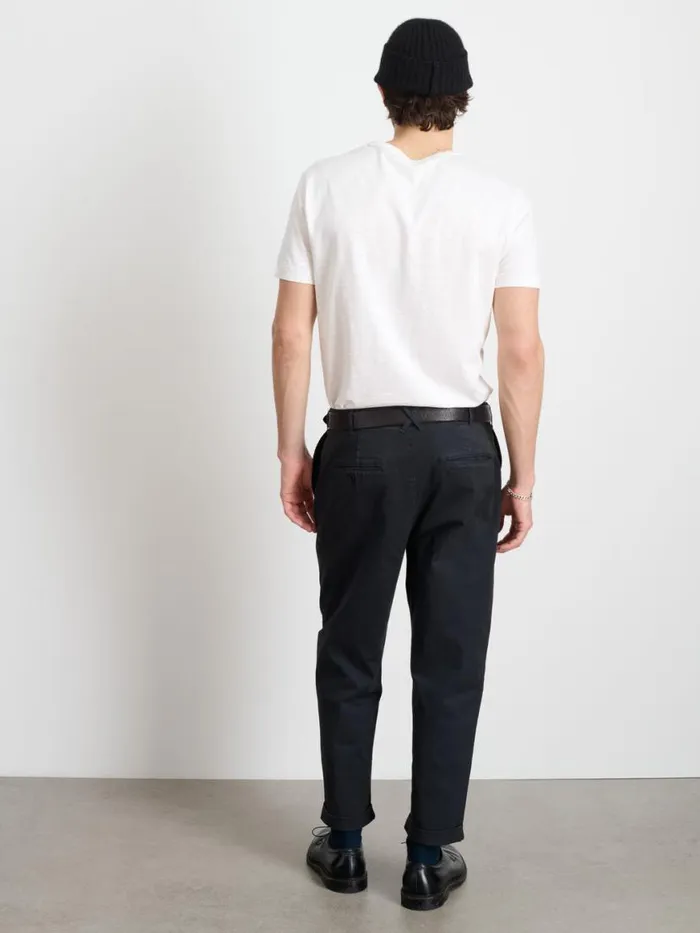 Alex Mill Standard Pleated Pant In Chino Black Men Pants