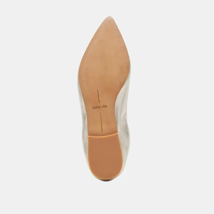 Flats and Loafers Women Dolce Vita Nadav Ballet Flats Platinum Metallic Leather