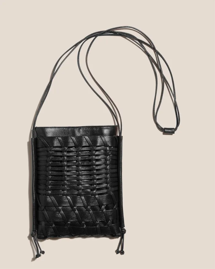 Hereu TRENA SUPPLE SHINY 8211 Flat Square Crossbody Bag WomenMen Crossbody Bags Hereu TRENA SUPPLE SHINY 8211 Flat Square Crossbody Bag WomenMen Crossbody Bags