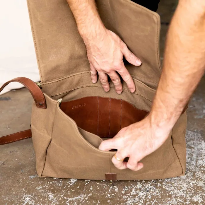 Men Loreto Messenger Bag Waxed Canvas Nisolo Bags and Wallets