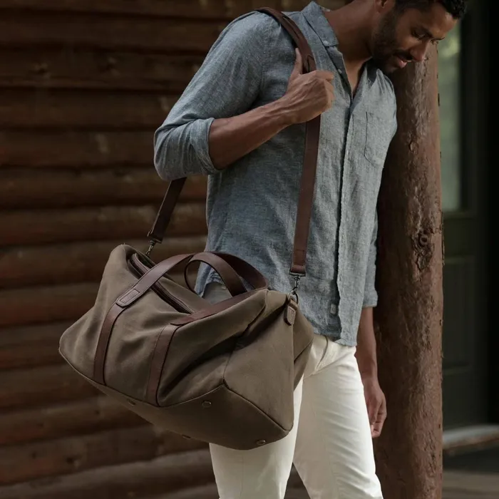 Men Luis Weekender Forest Green Nisolo Bags and Wallets