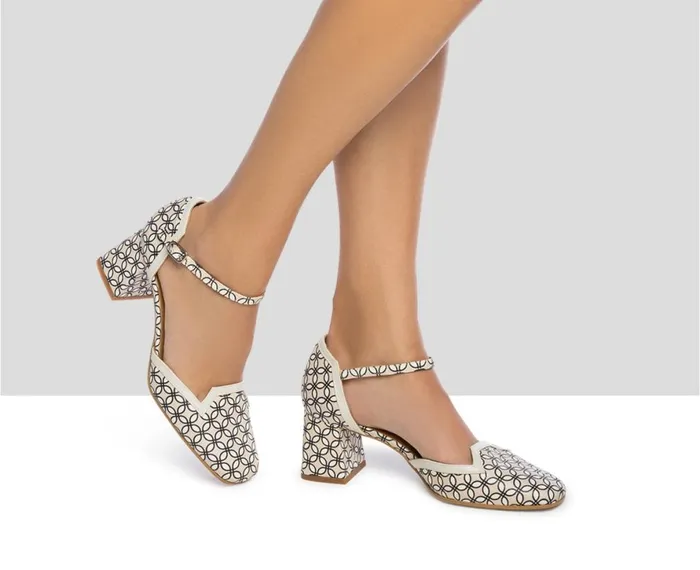 Women Medium Heel Audley Shoes Mid Heel Leather Shoe Janita Beige
