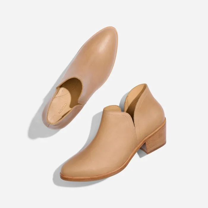 Women Mia Everyday Ankle Bootie Almond Nisolo Heels