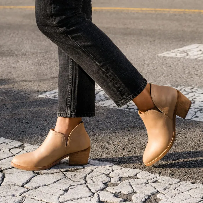Women Mia Everyday Ankle Bootie Almond Nisolo Heels