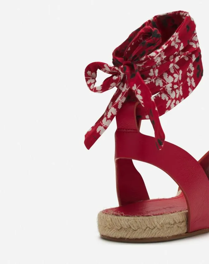 Women Sandals and Mules Lanvin Domra Flat Suede Sandals Carmine Red Women Sandals and Mules Lanvin Domra Flat Suede Sandals Carmine Red